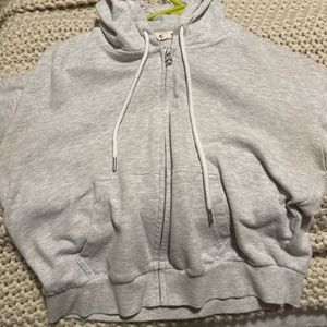 Cropped grey hoodie